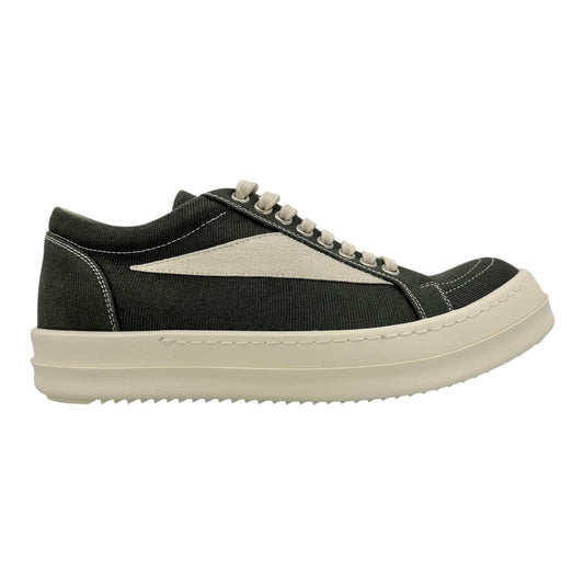 0b7bcfc1-90f5-4d79-b1d8-f71985ff7455