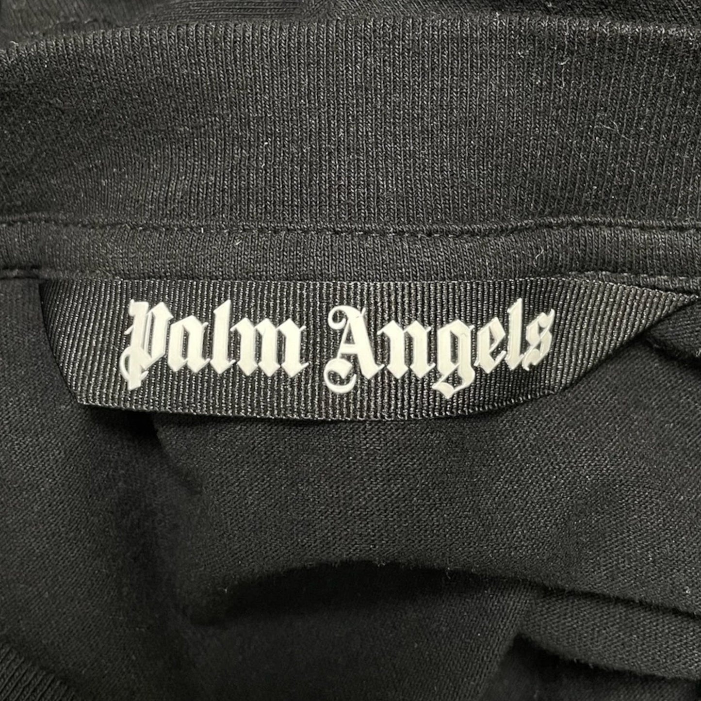 1f48323c-df2d-4c03-aa86-80410f38427a