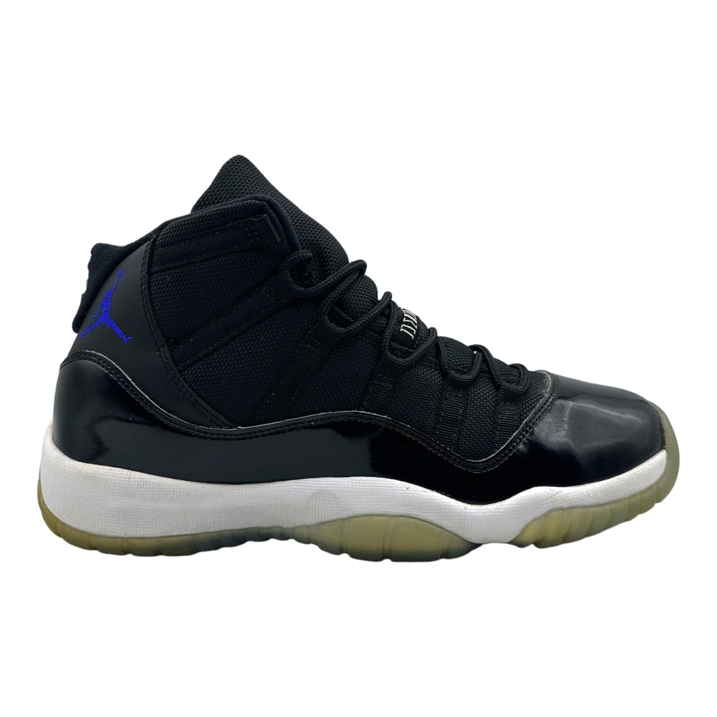 3fb27e4b-8f6b-470b-b5c9-e895c6adb787