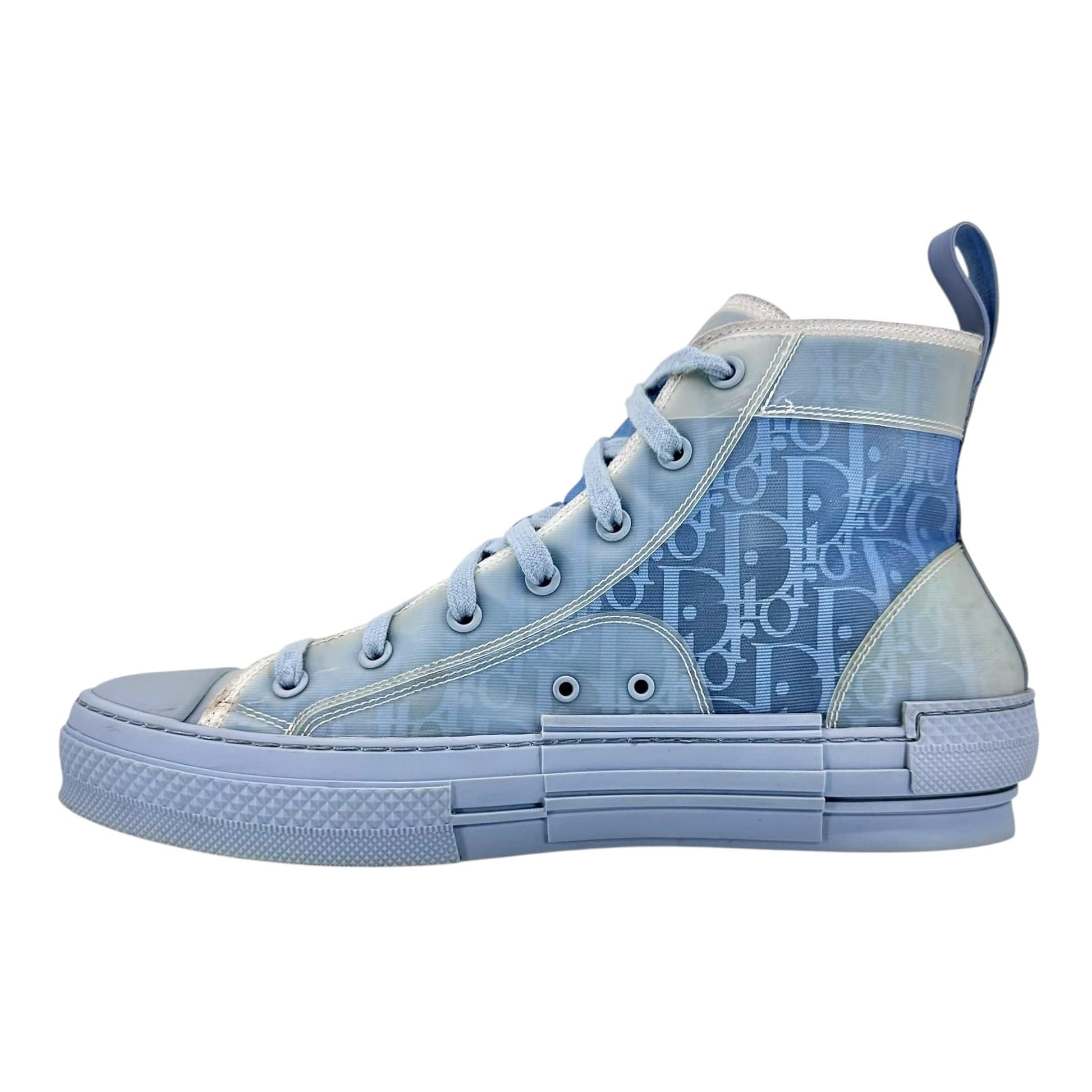 48000825-5fa0-4155-bc1a-96024acbfd0c