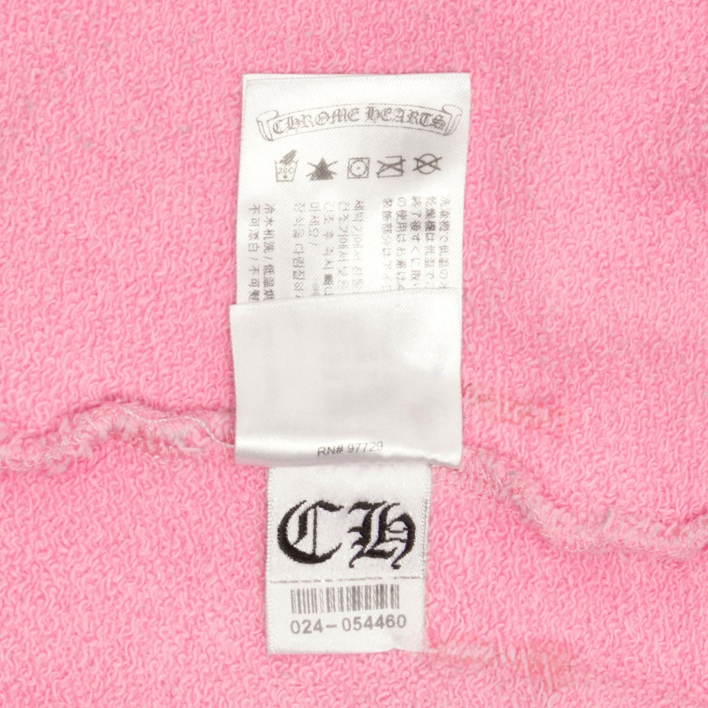 66b68966-a440-4a4b-9feb-a674bc62e275