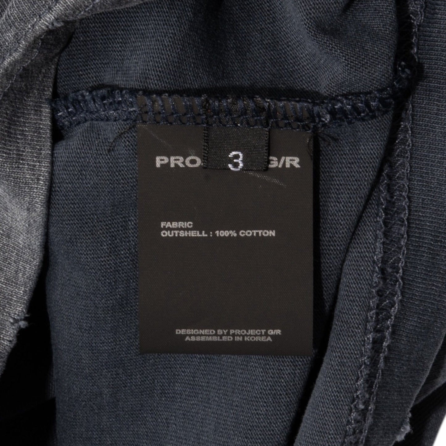 7e03fa26-3003-4c82-b217-8332797b32ce