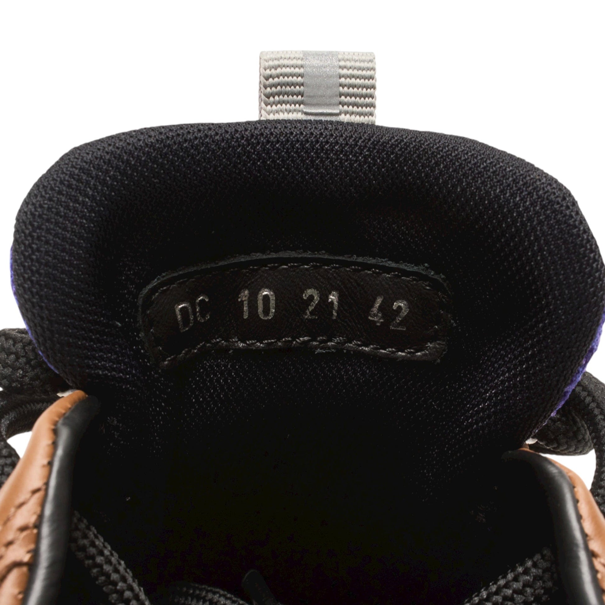 82767540-c024-46ac-98ca-1d5c3066ae09