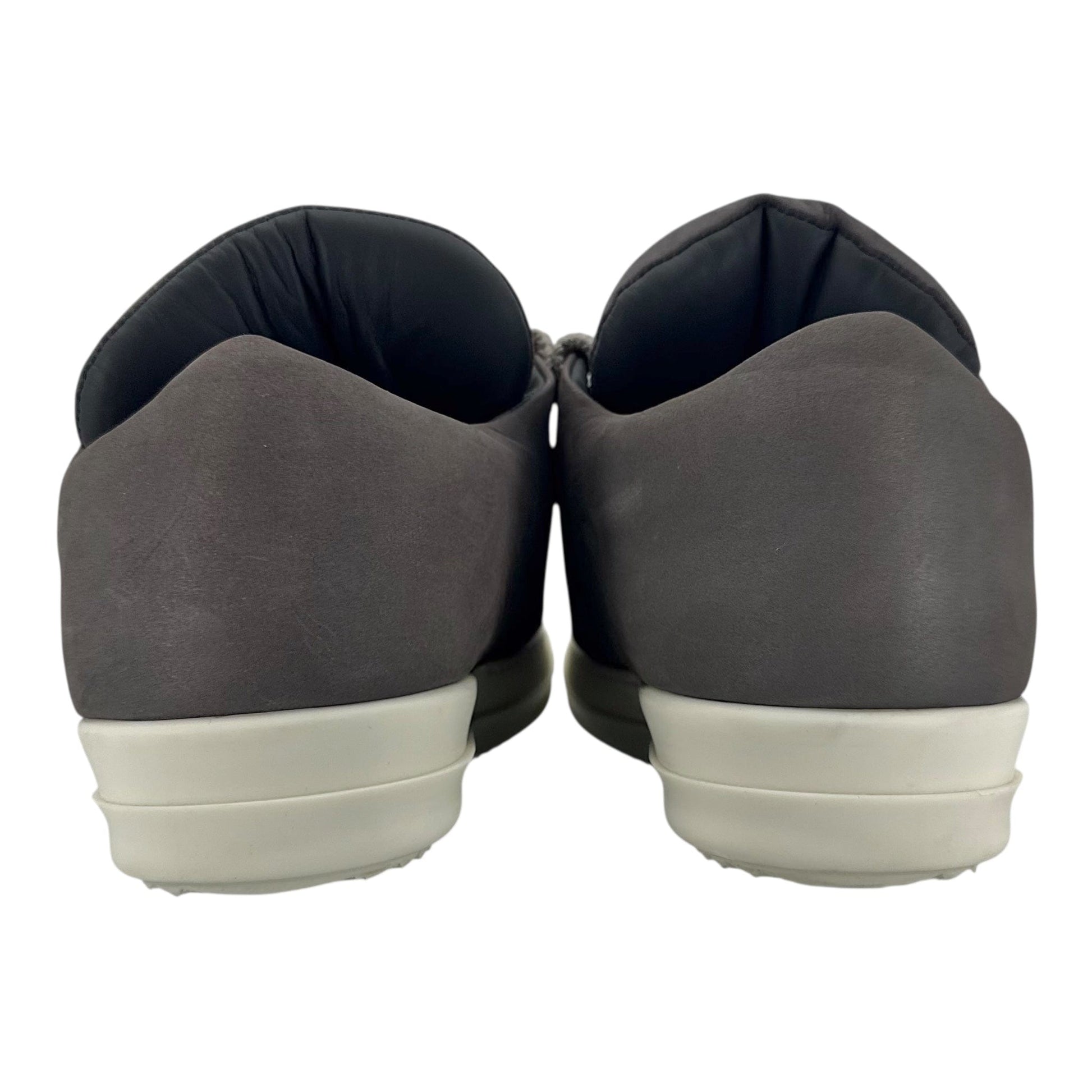 a15b5bcf-8614-45c9-a297-32b8678e00f8