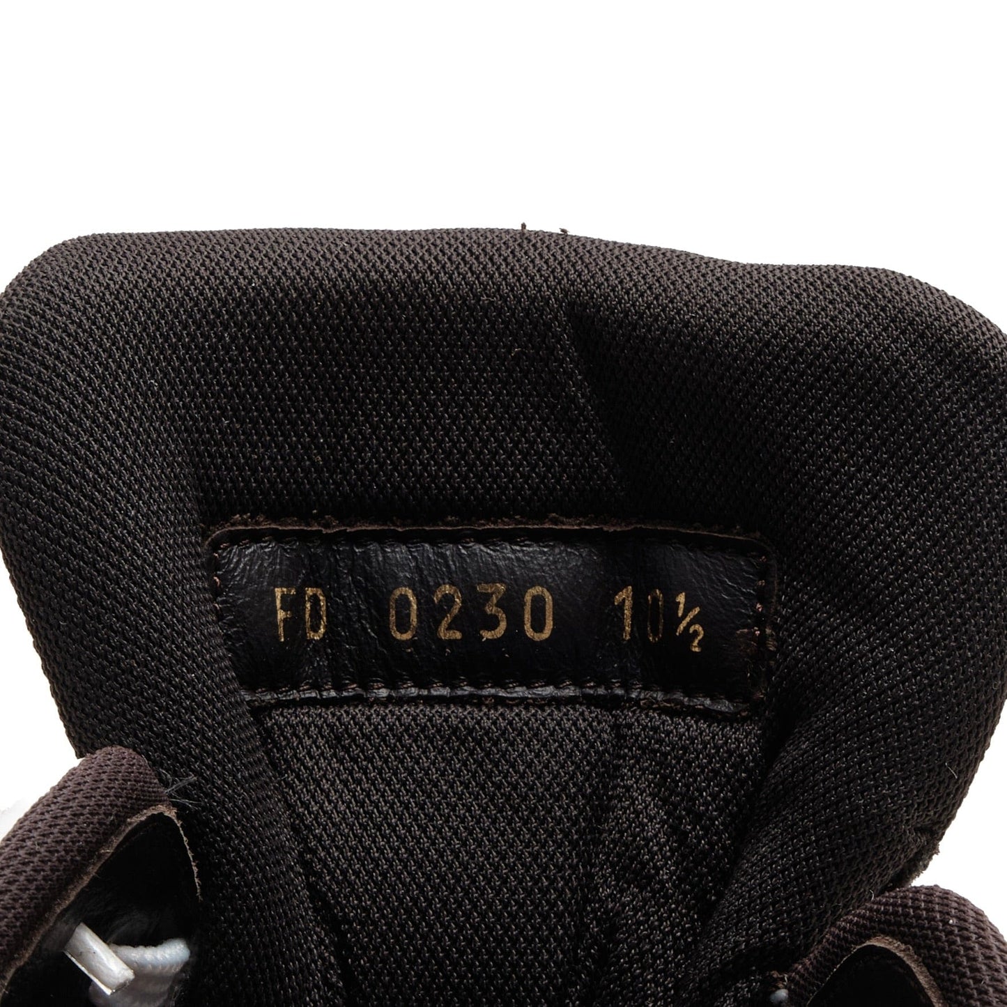 a7c560ff-d9ad-413b-8d00-f1aac03626e5