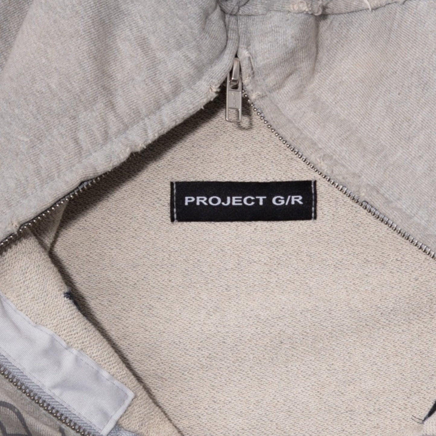 abd55ed1-47cd-44e5-961e-0987e1013f2c