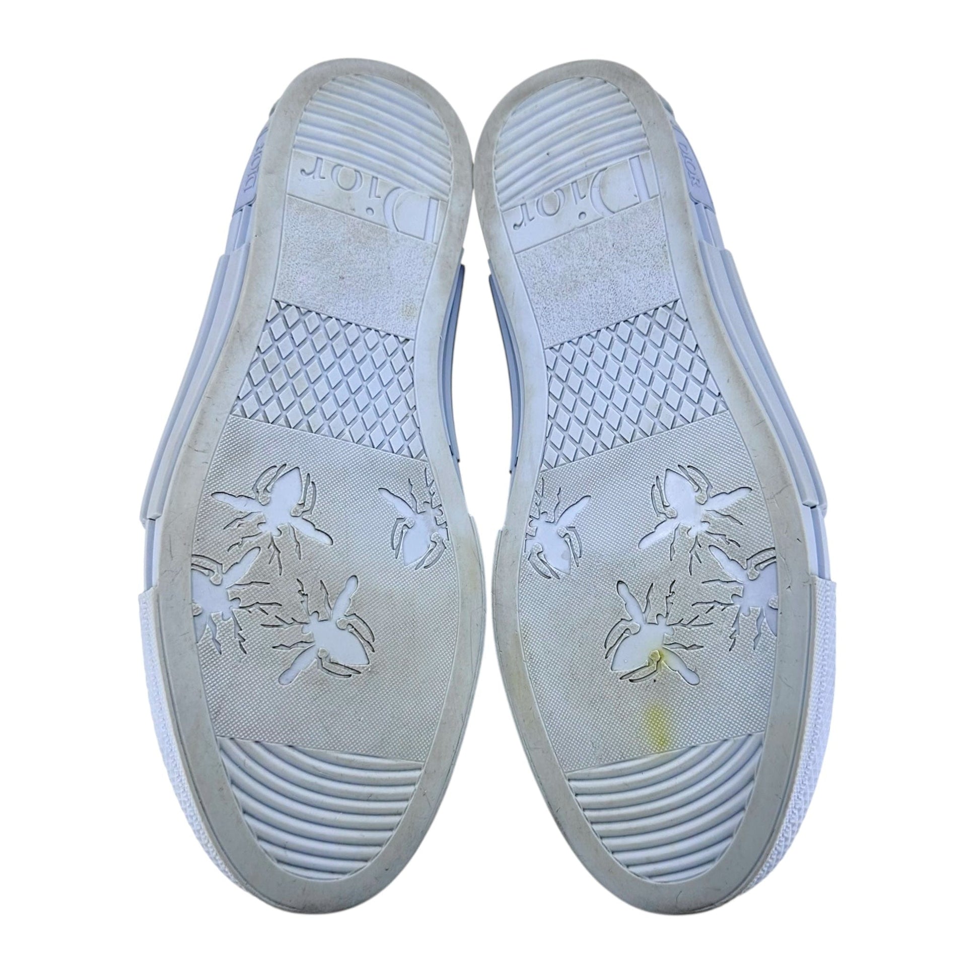 b96e283d-b6a7-4aee-b81a-e79444555cfb