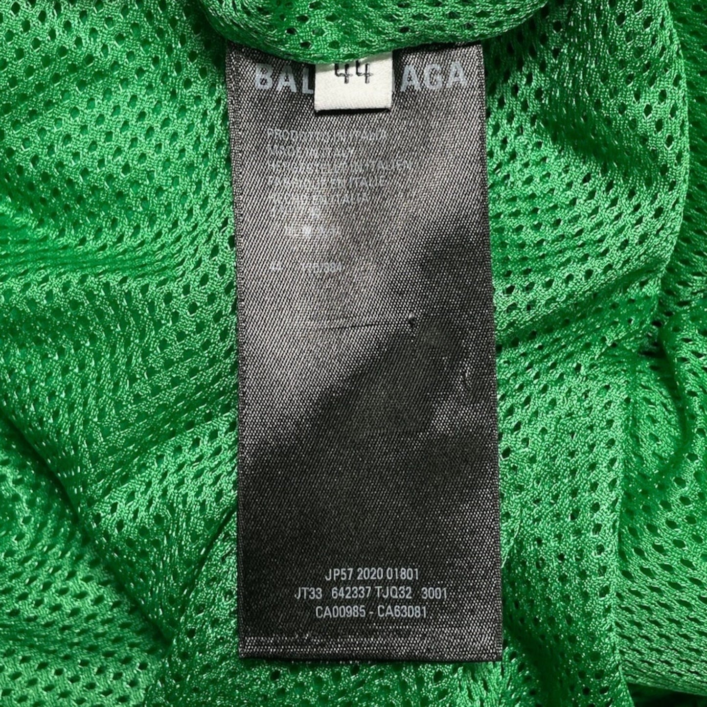 b9e8314d-ef04-48b8-84d4-7ead2d878bff
