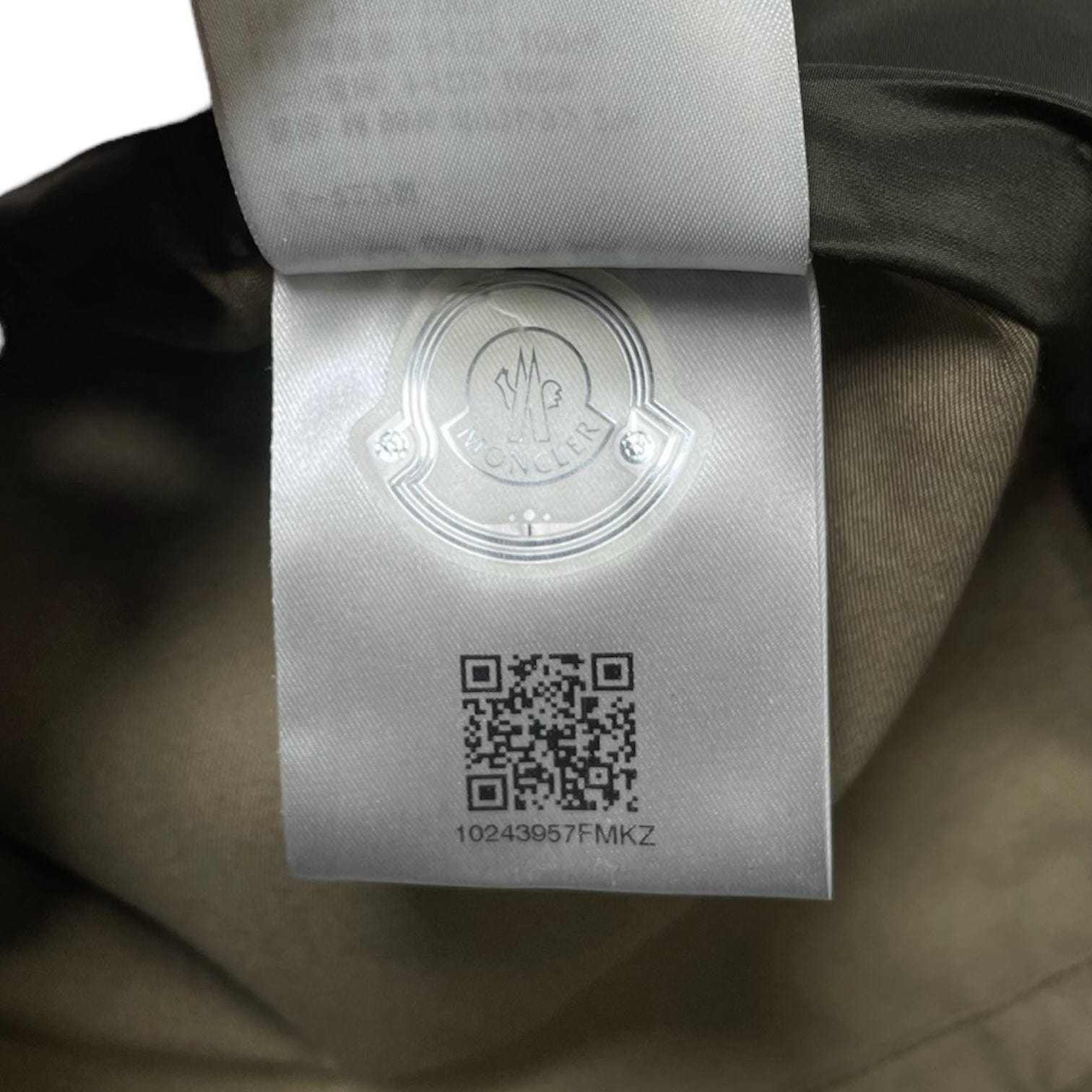 bcf3db20-30e0-44a9-a725-2ced5926ea94