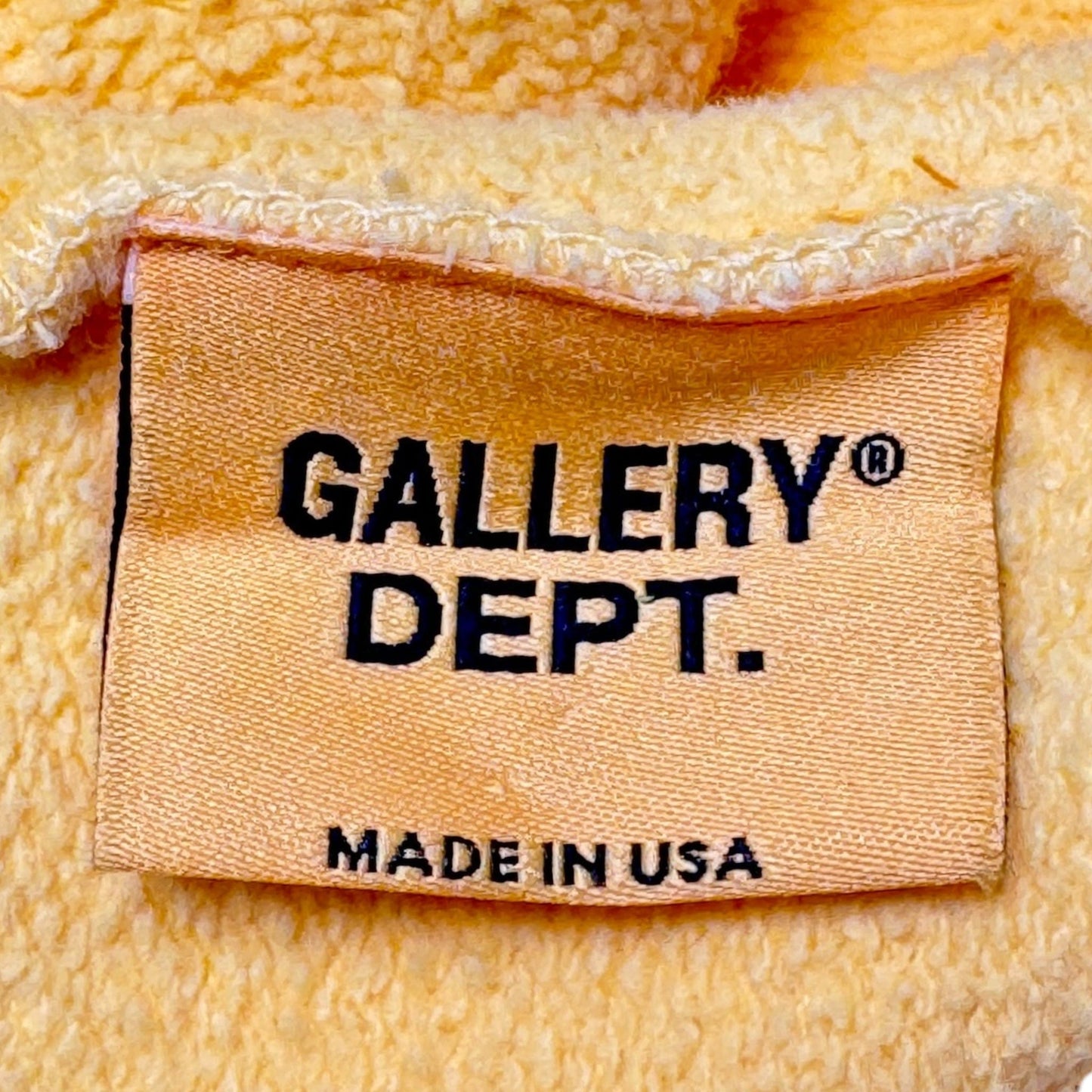 db3fb1ec-d378-40fb-84e3-e9e806bbd280