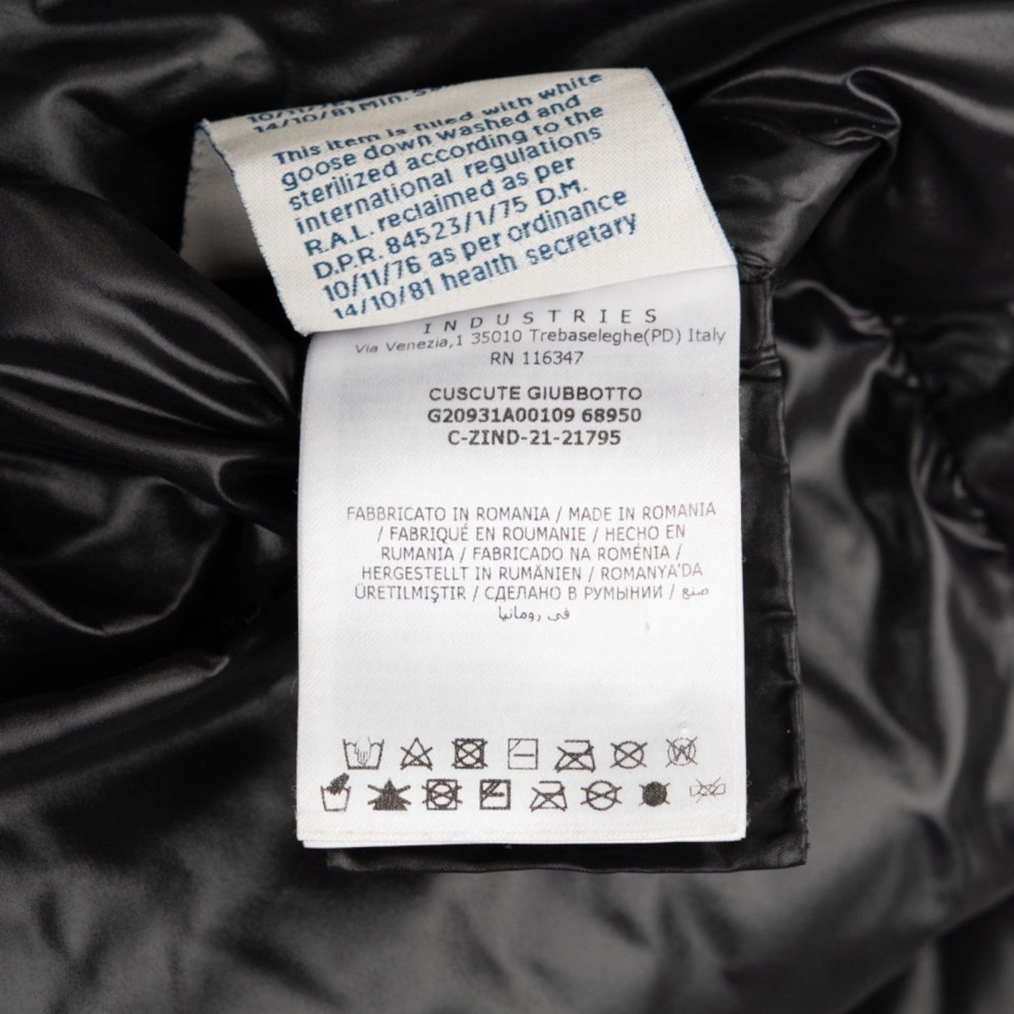 e6282dcc-3cba-4ac3-82ce-66a6495ca9ab