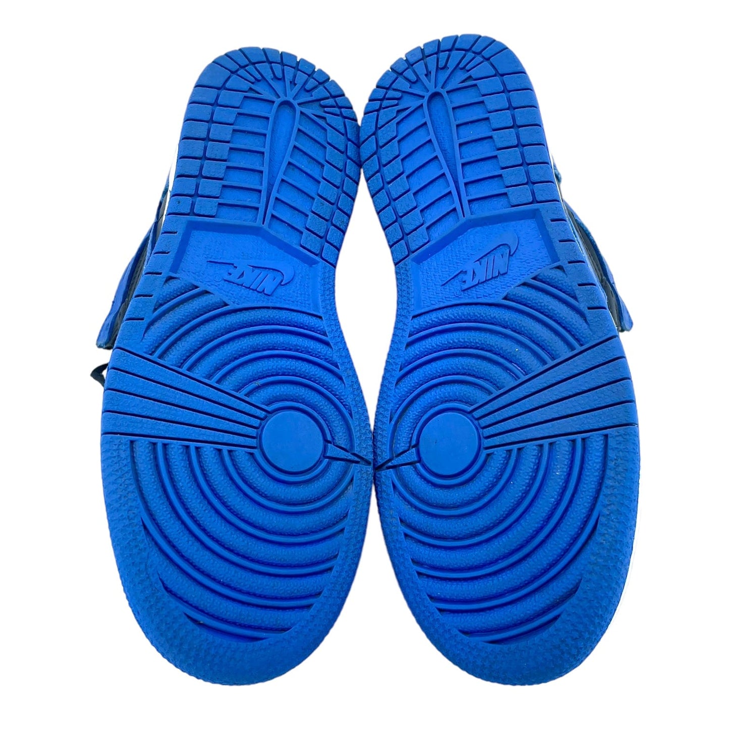 e7b28593-d7a3-48b6-82df-54add9523251