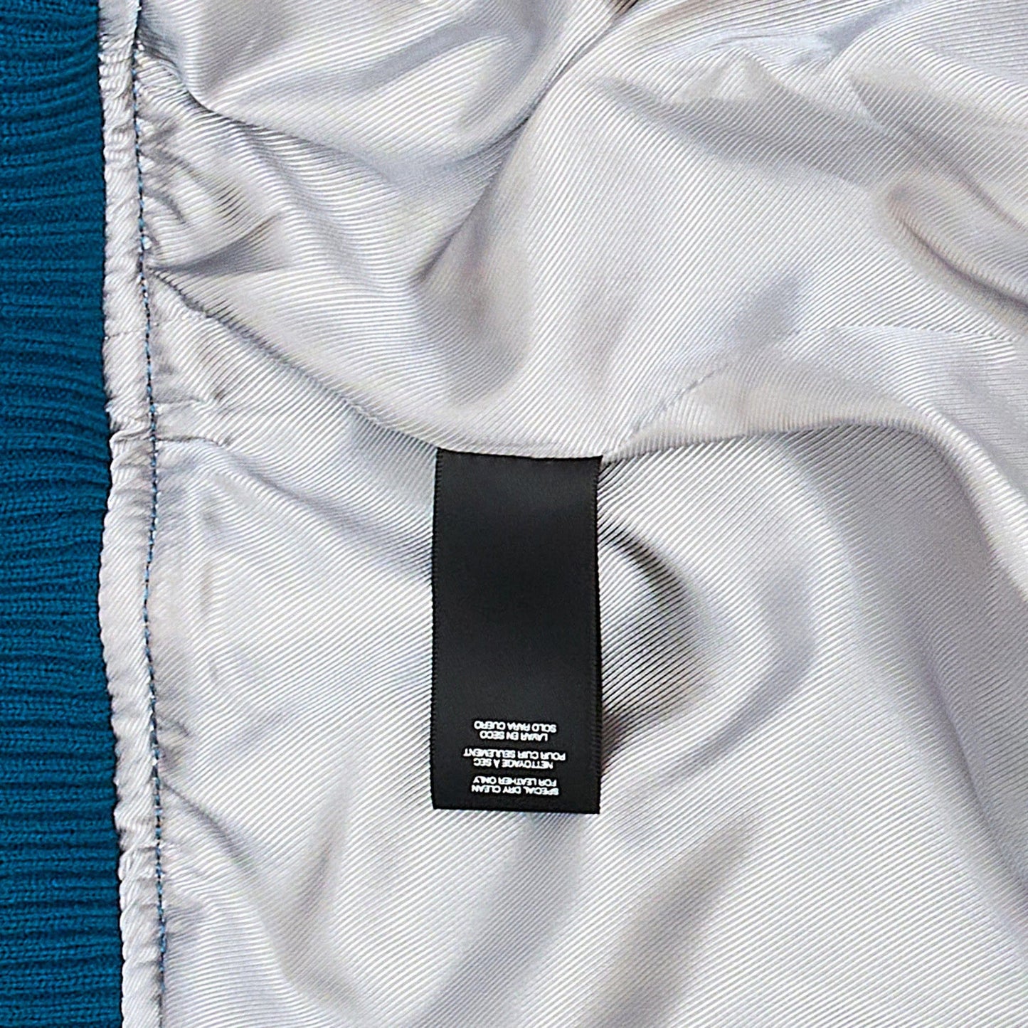 ead91f10-3ec3-4bed-b939-f38d91e358ac