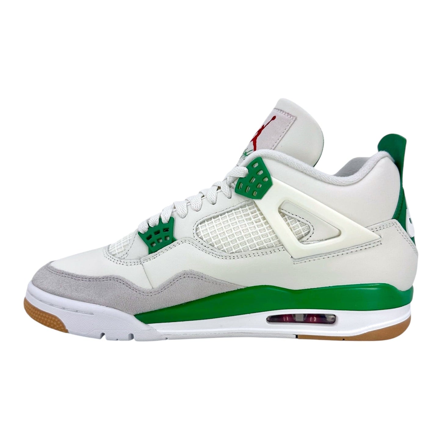eb85aae6-28b3-4fda-9c77-ed44faf3bbb5