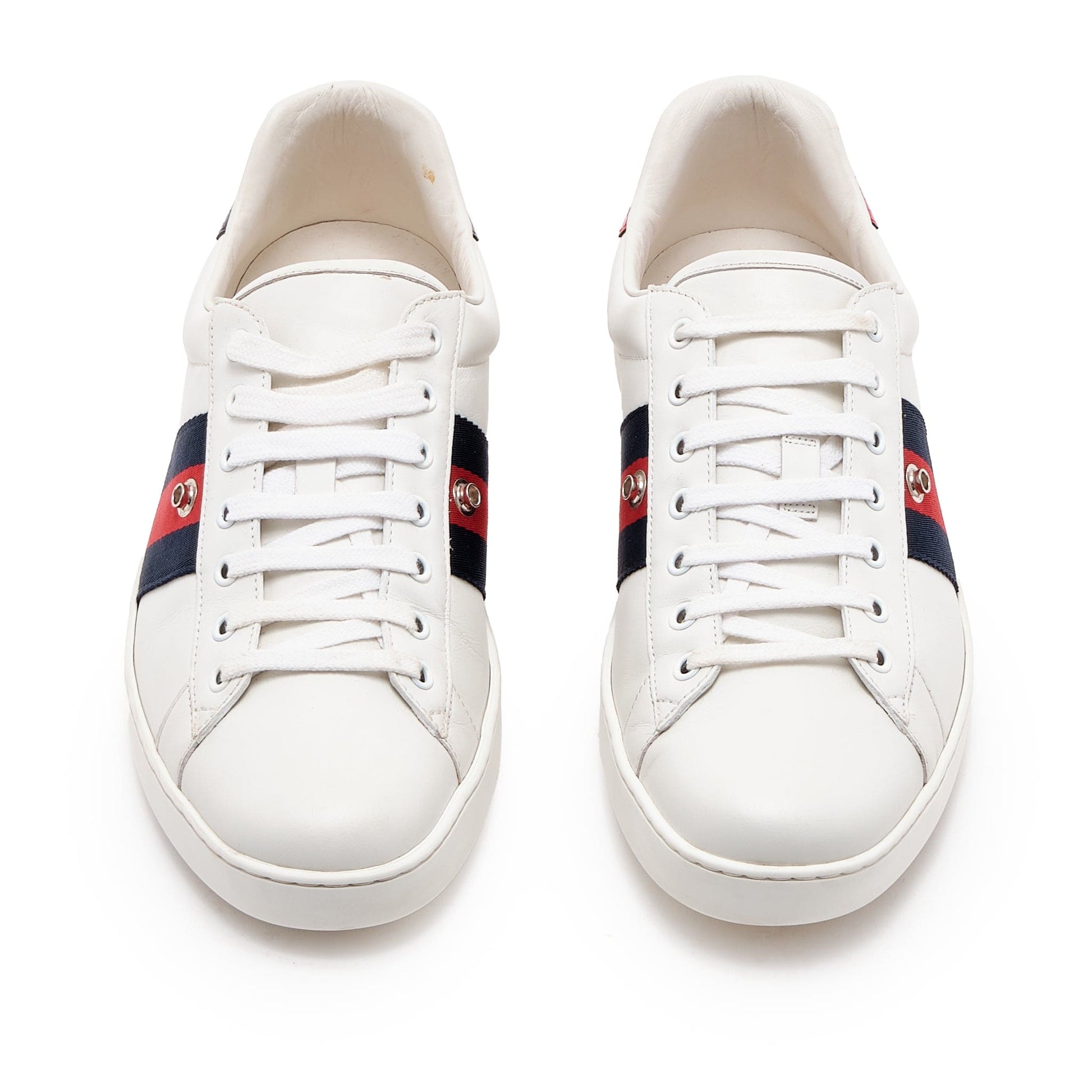 ed55ffbc-edaa-45f0-872b-5e57d52c43a7