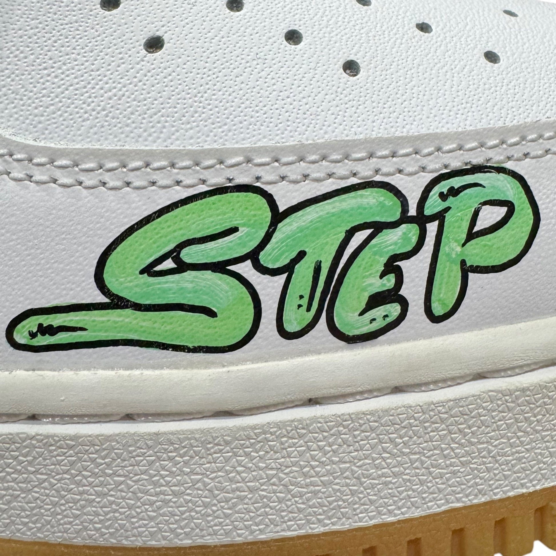 ff5d595b-c005-4437-a2a5-4d9239504b63