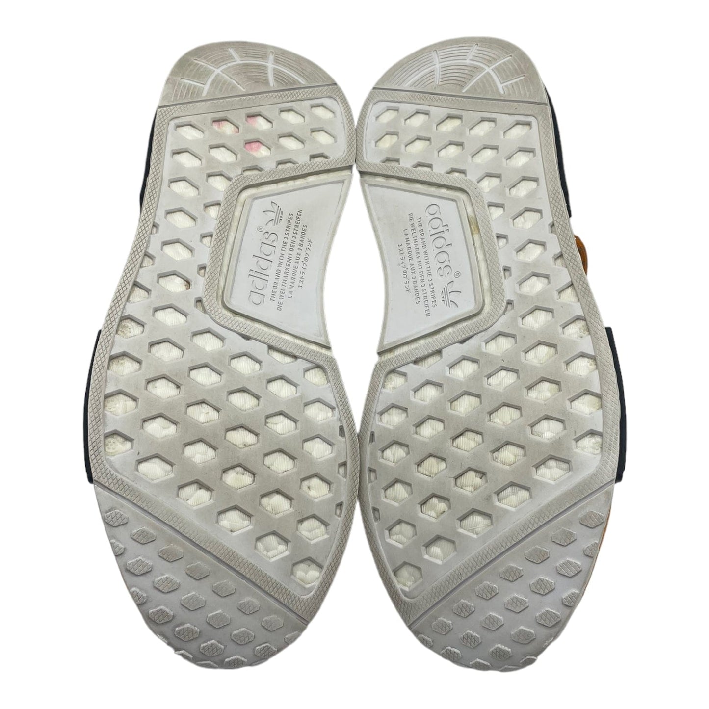 fecf9475-a777-4d0c-8cdc-98af4d41fd72