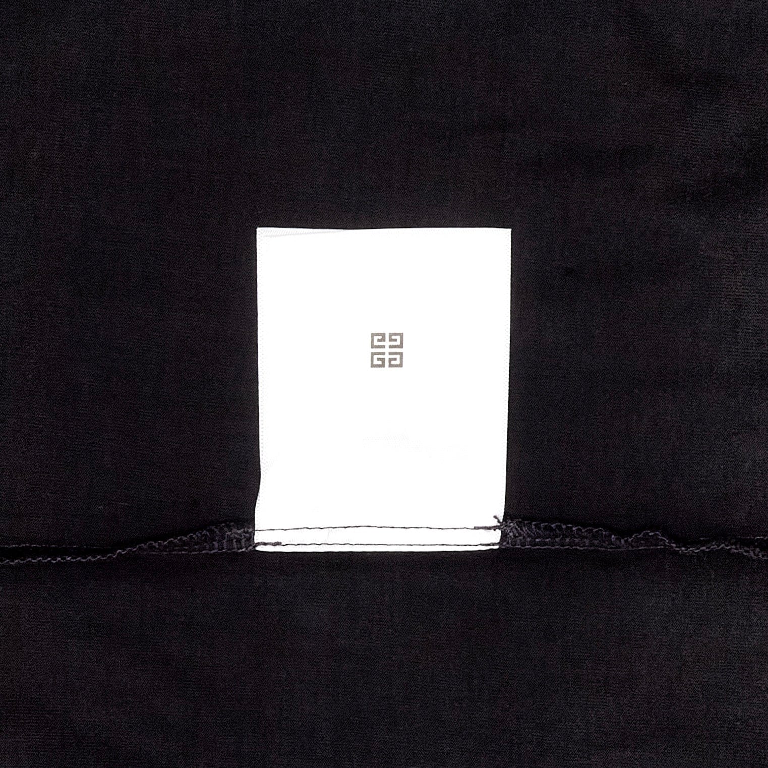 2796865d-5b71-410c-877b-460981c7e266