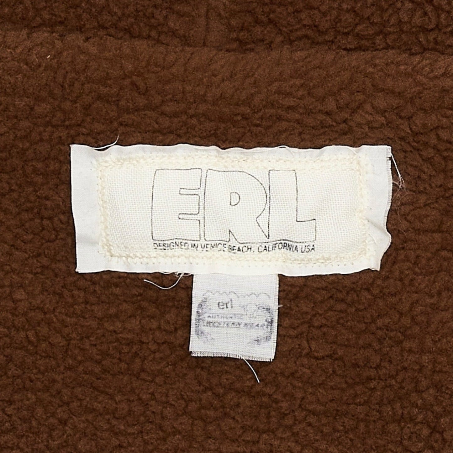 2a2dcee0-0222-46e1-bf8a-89bd6bcad5e2