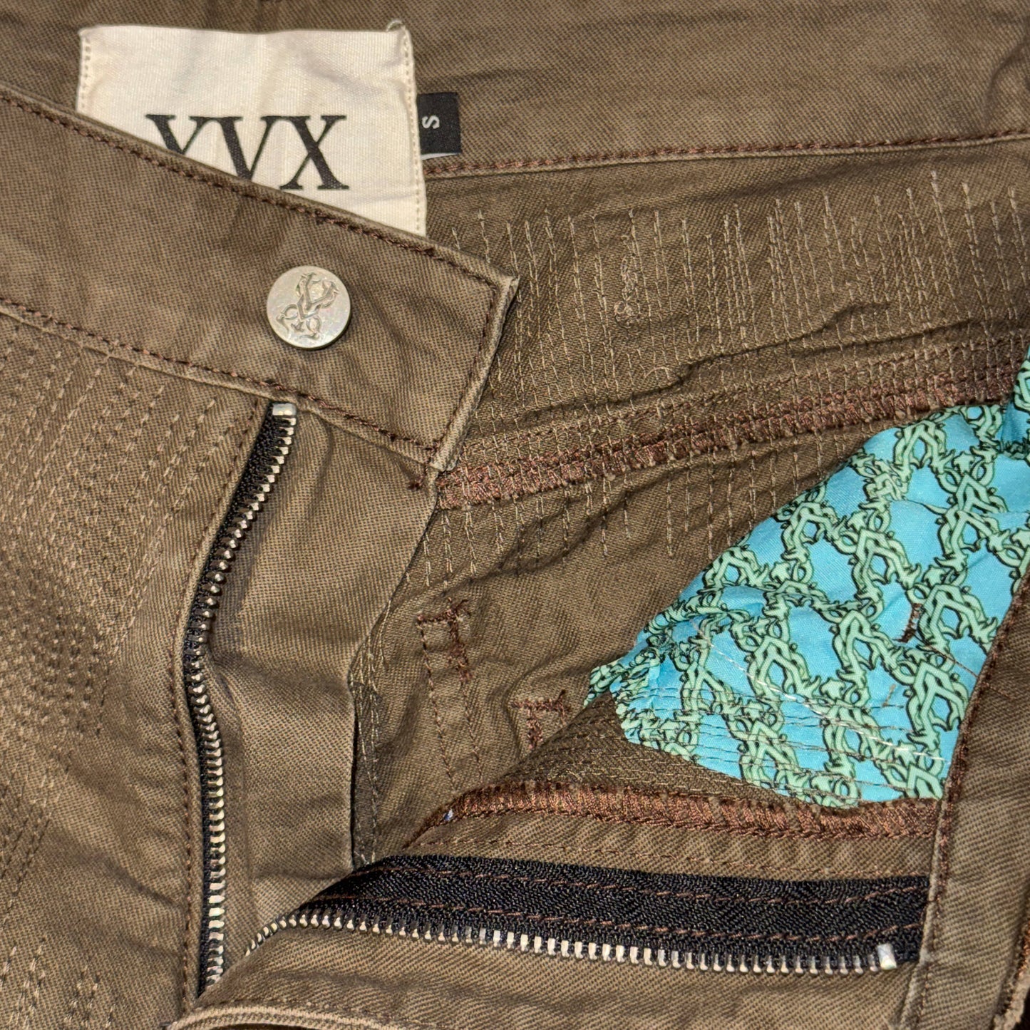 30c829f7-5df3-4fda-afca-3c194b76556c