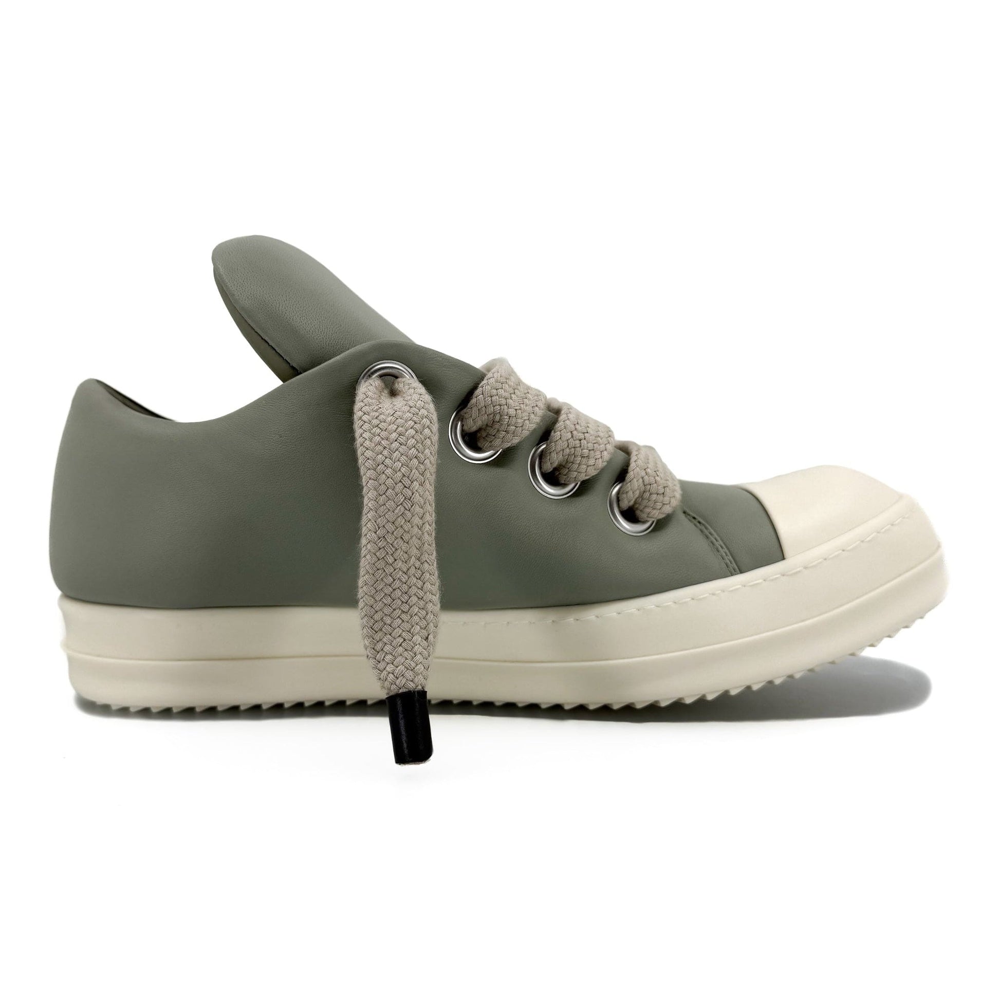 3ac16f2e-6e42-482e-84fa-c8a19a38ece9