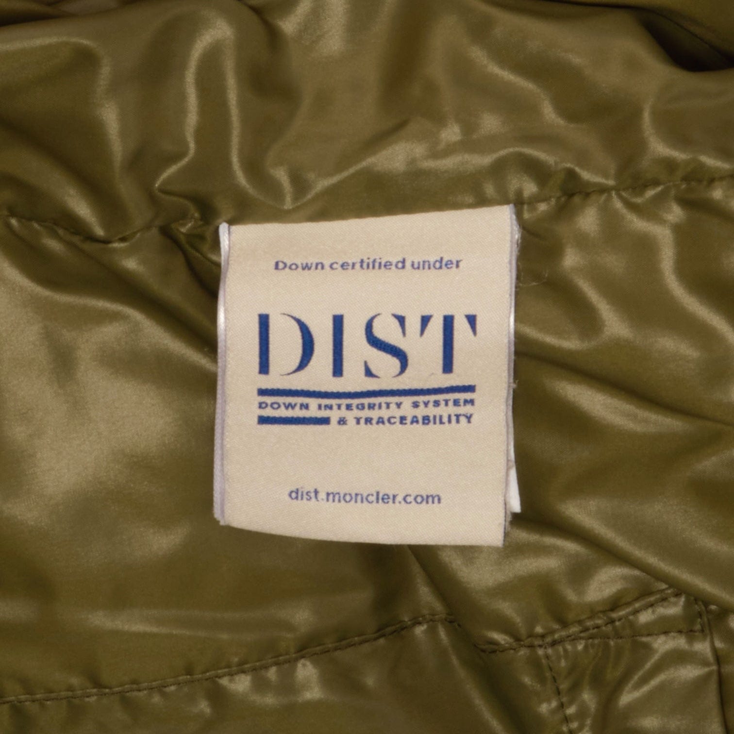 63437339-5fad-401e-9da0-f39bcb58f03b