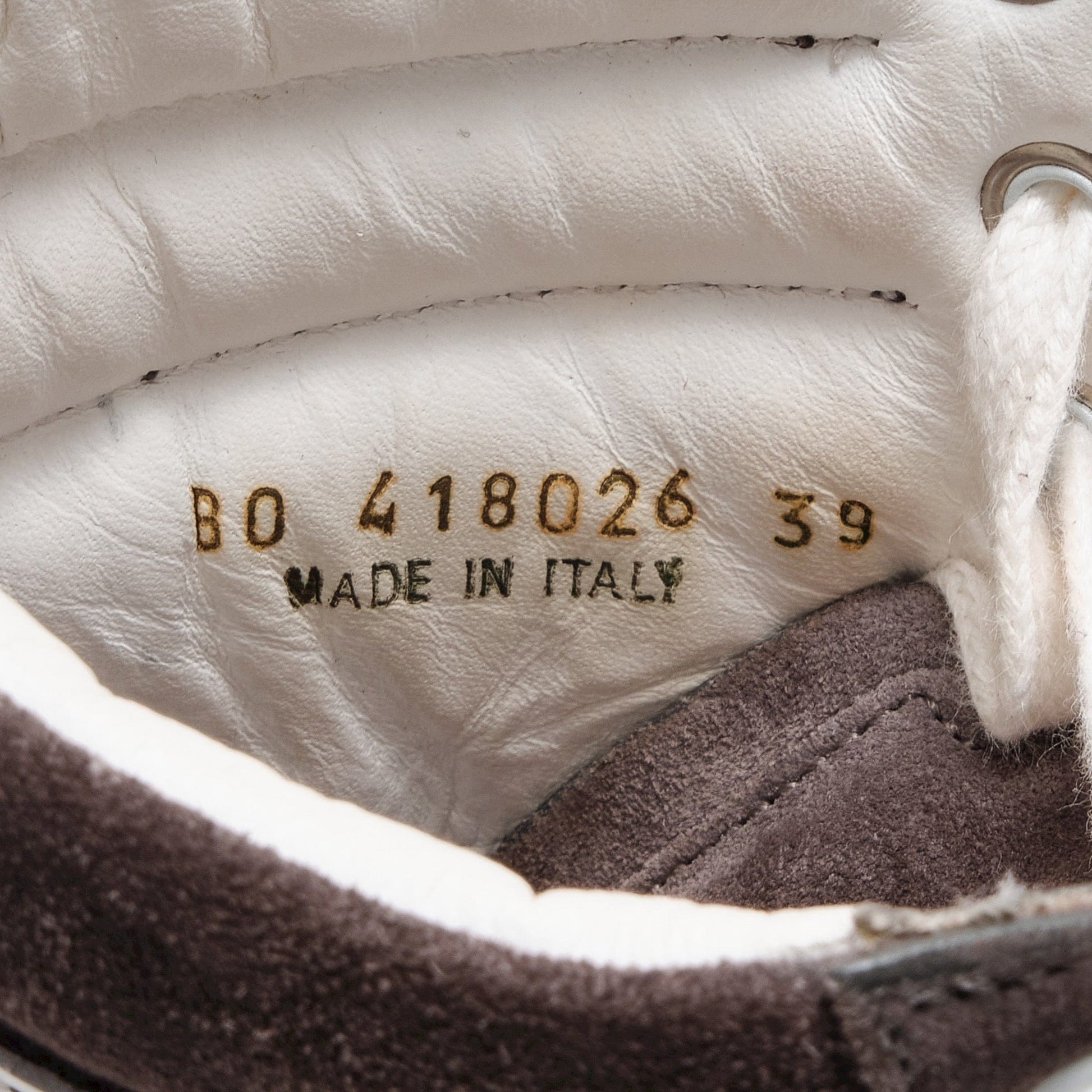 6b4cd742-01b9-408e-9e27-dacda1f084f4