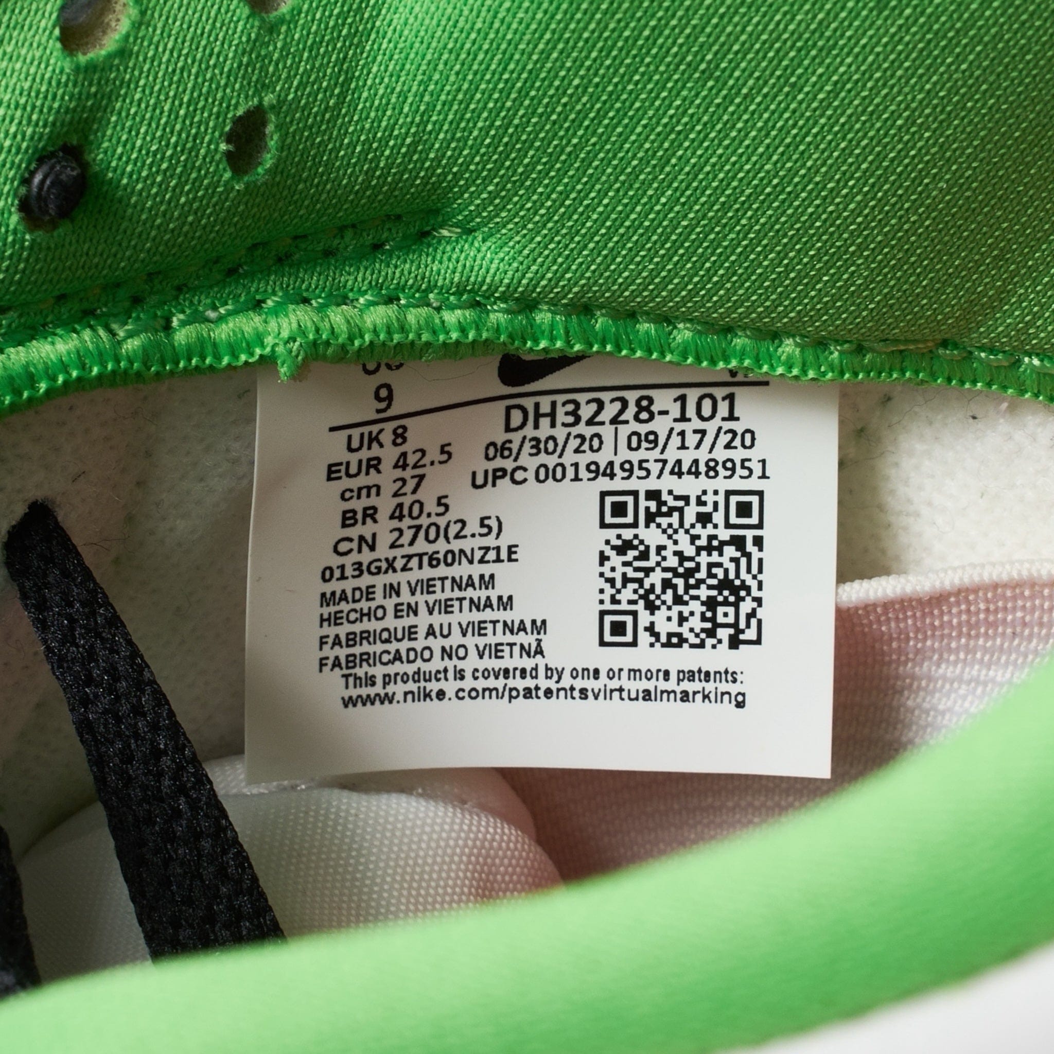 Nike SB Dunk Low Supreme Stars Mean Green (2021) Pre-Owned