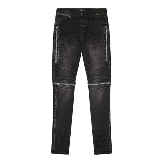 7a690aec-b698-4f51-89a8-b5767b529fd7