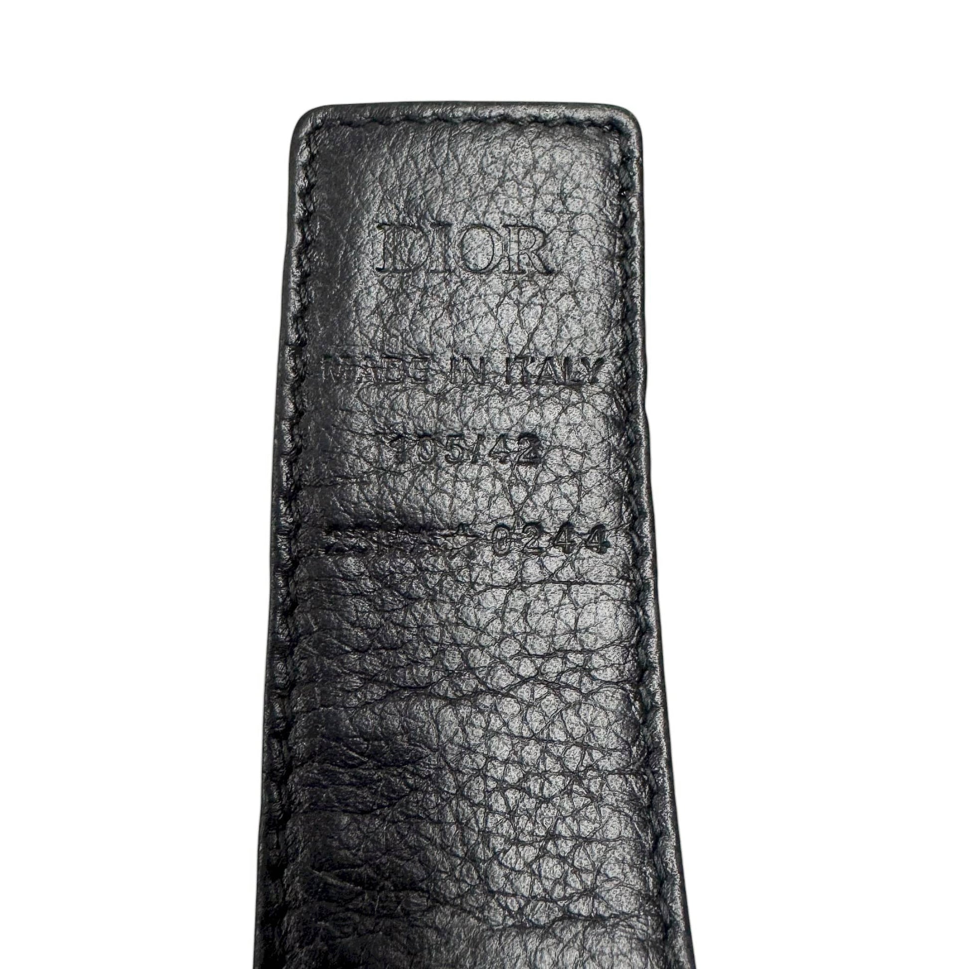 7f6bbd8a-3dd7-48cc-8683-653e3d19e865