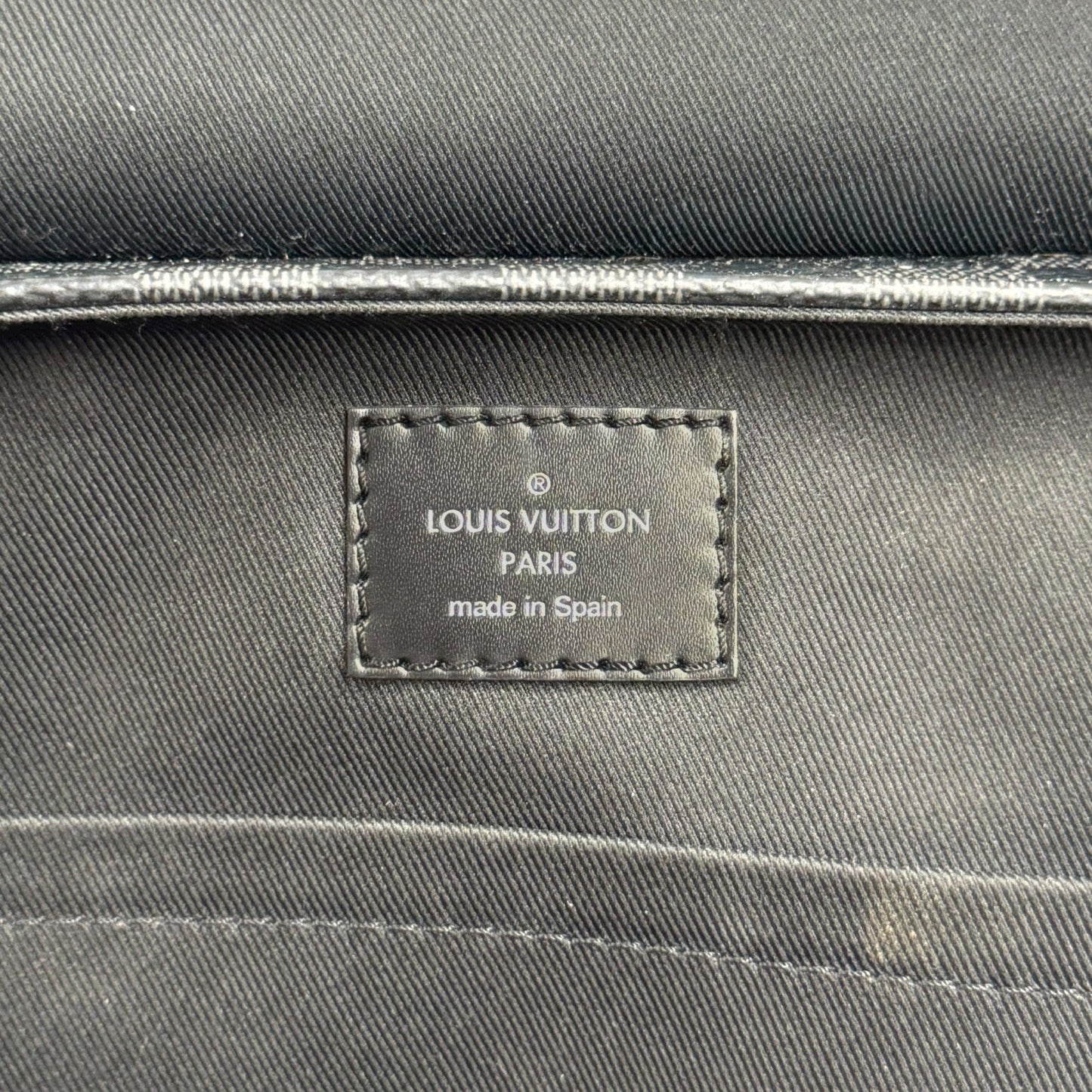 82b59075-c960-4bfe-b536-f6eb658b4d5e