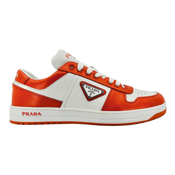 PRADA オレンジ スクエアトゥ シューズ Prada Downtown Sneaker Orange