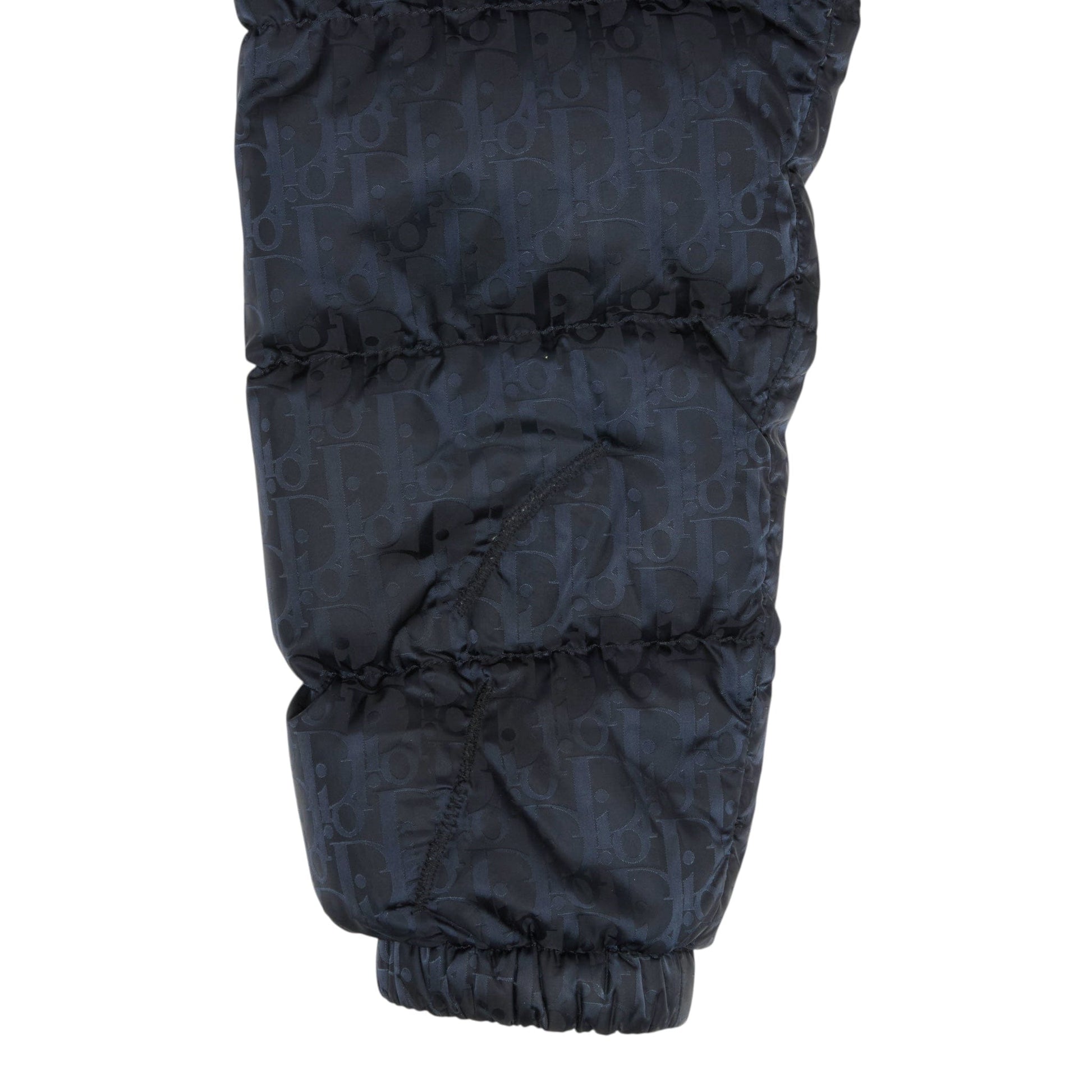 9e655174-1249-4153-9839-8bc8bb2b9d70