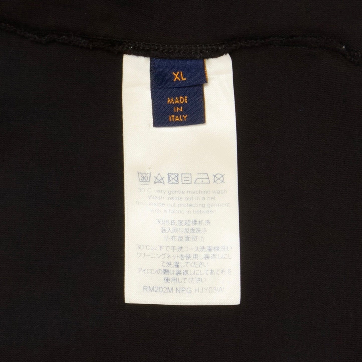 b95dccd9-ae5a-4d23-be59-1443378bc29b