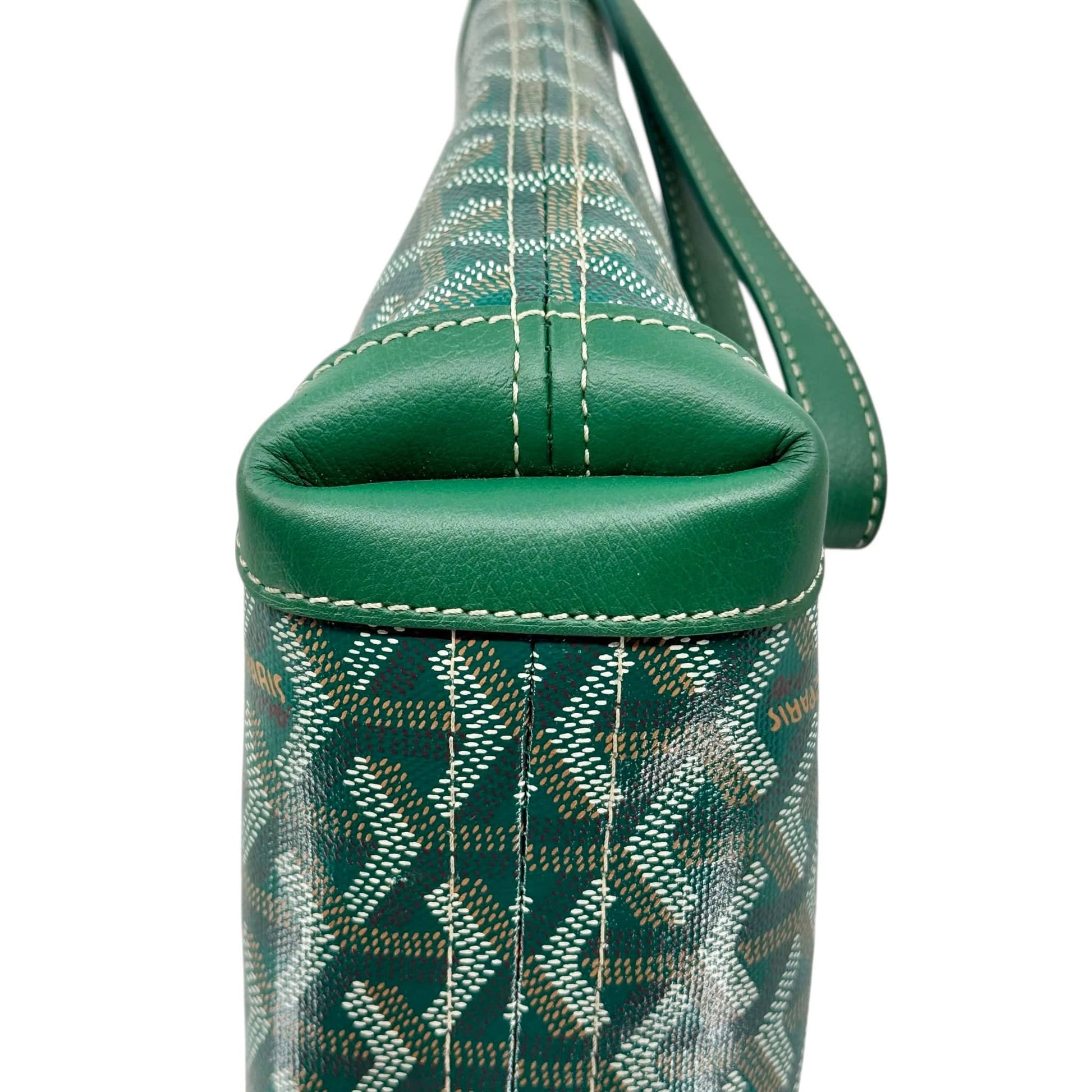 c1794c1d-2409-4562-b8e6-890034e7e626