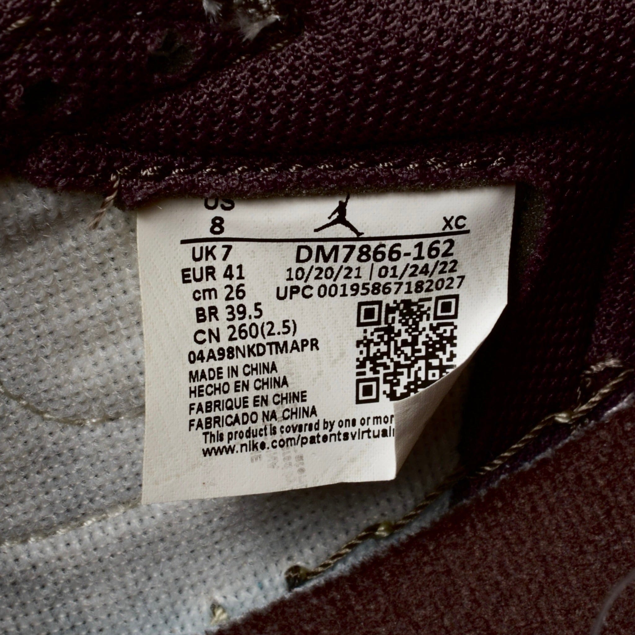 travis scott jordan 1 tag