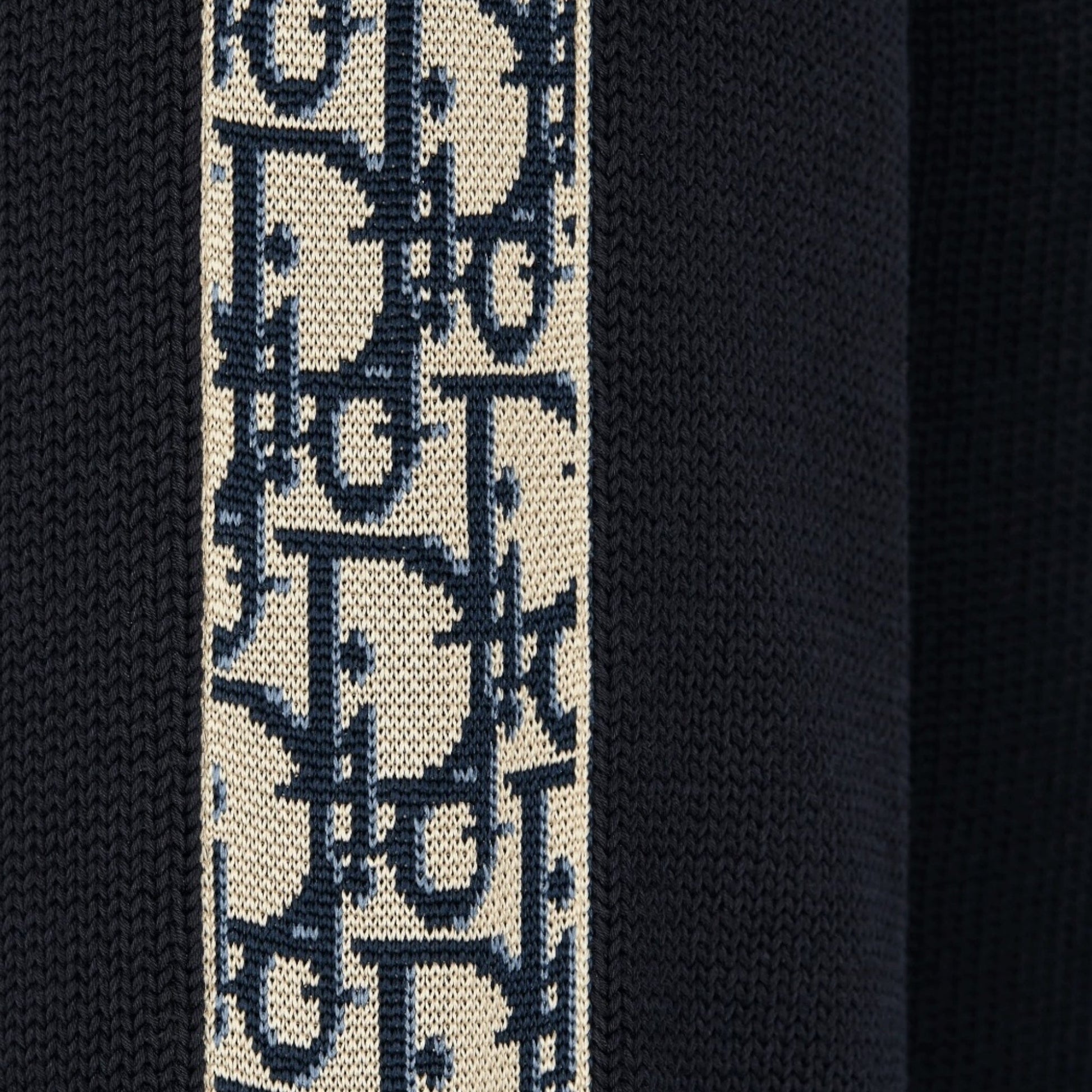 c73ac302-928e-456a-a800-e6cf1bfd0510