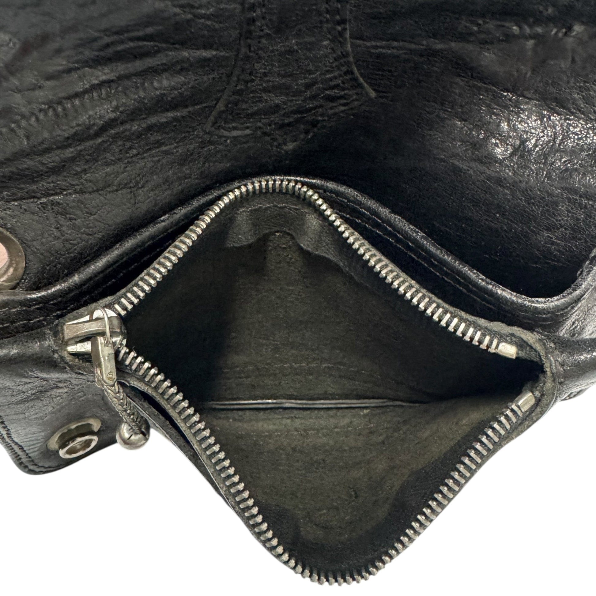 c8f04e3d-67b1-4b43-92e7-ff1f0482f0cf