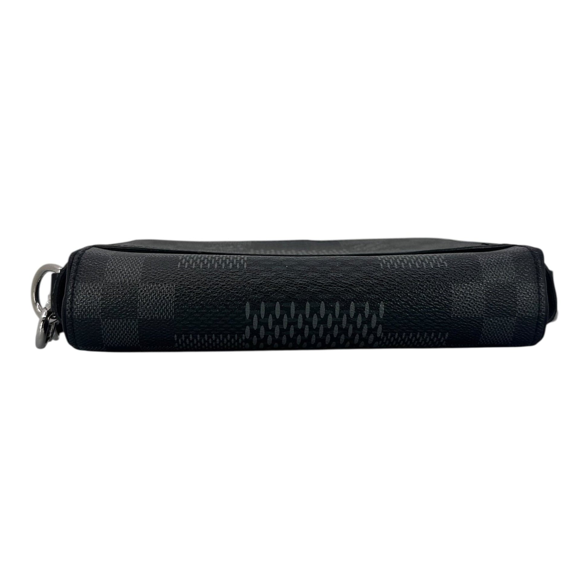 da3fcd3e-8bce-47f7-a629-7269408871bc