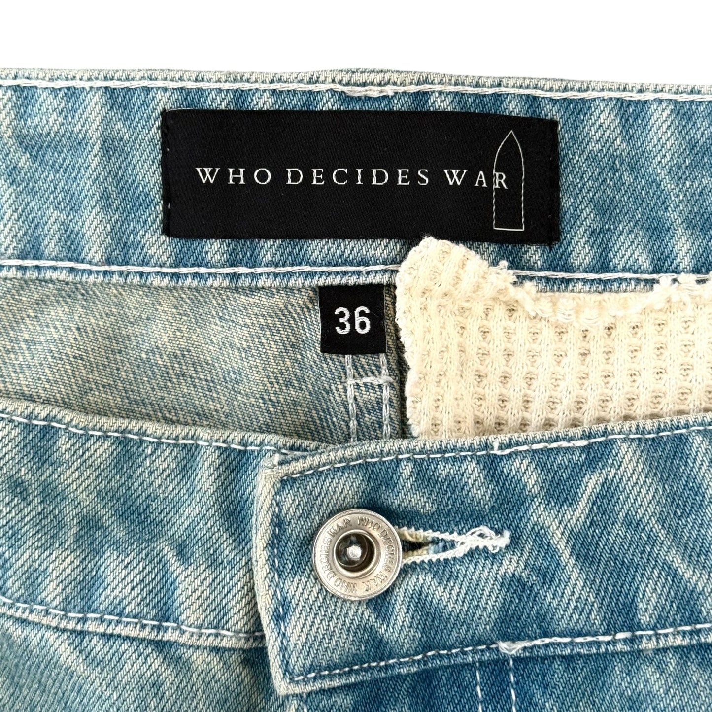 db140931-fad4-47d4-8380-6e516b4515b3