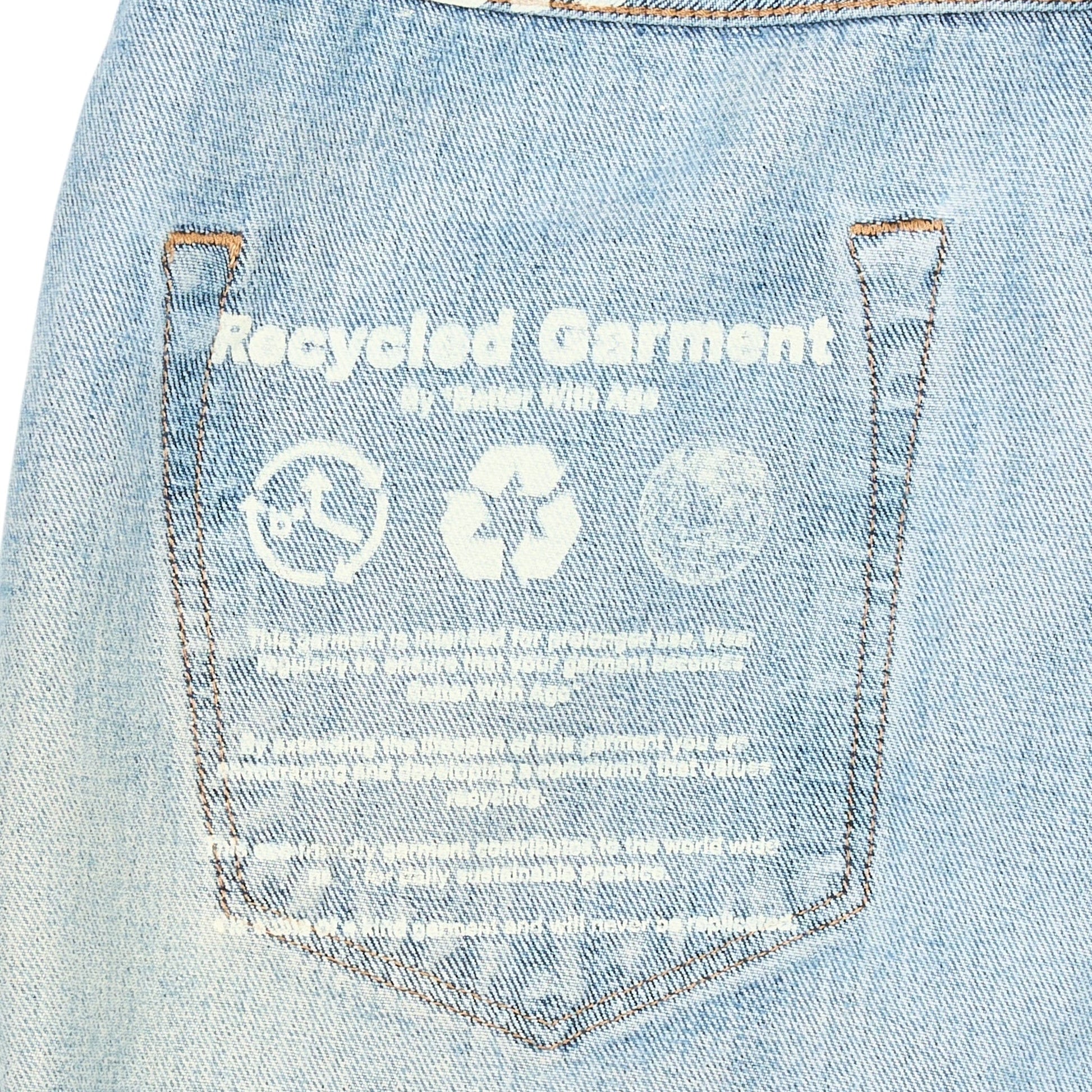 e498f0b5-07bc-41ed-836b-10a18966c84a