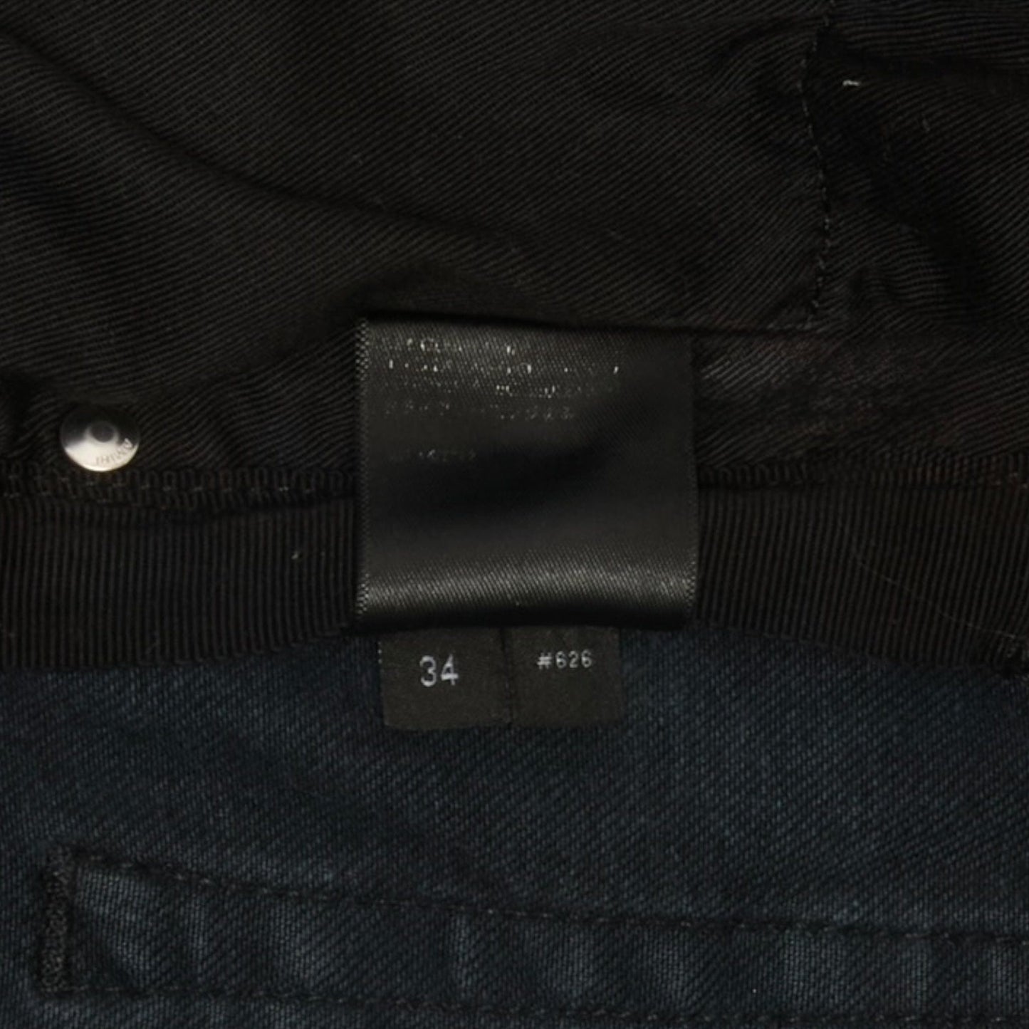 e864a740-c2bd-4536-96e0-ea1615f5412f