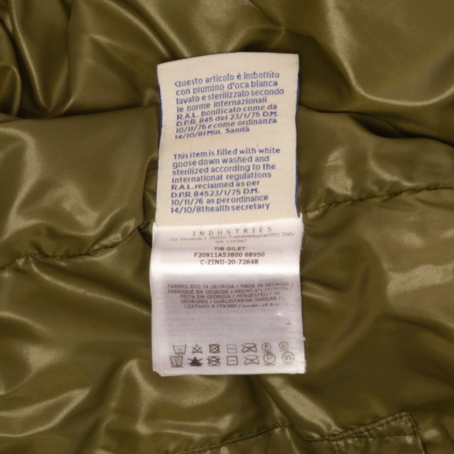 f90352f5-9b3e-4b47-aedf-bad82e853c55