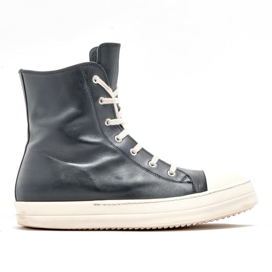 fa343584-9e50-4882-92ee-f6f622f63431