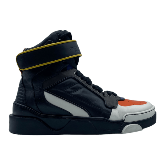 6c039a82-0b4e-46e3-bcce-aa147568d723