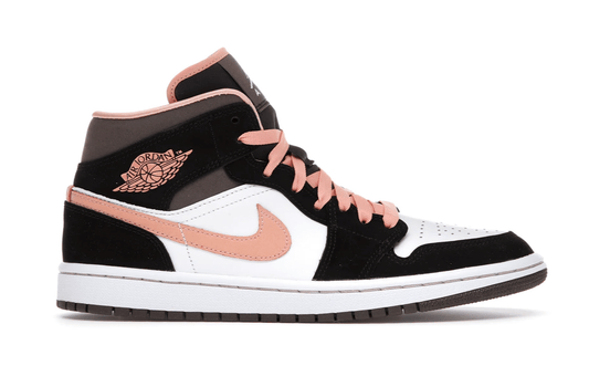 b3fa97c0-9c6b-4101-bb53-988db4a081c6