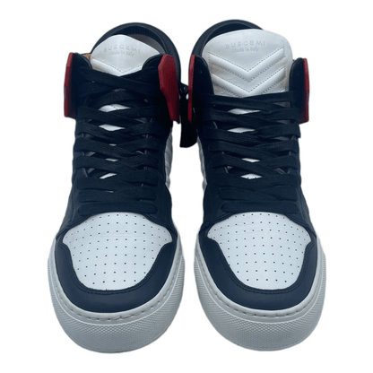 d0b58811-7c1c-418e-af53-391d9e27734a